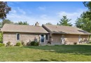 8070 S 55th St, Franklin, WI 53132 by Shorewest Realtors $425,000