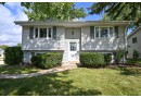 1612 Forest Hill Ave, South Milwaukee, WI 53172 by Shorewest Realtors $259,000
