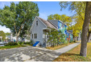 2501 N Bartlett Ave, Milwaukee, WI 53211 by Shorewest Realtors $339,900