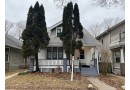 2927 S Wentworth Ave, Milwaukee, WI 53207 by Shorewest Realtors $329,900