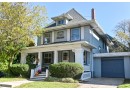 3284 N Summit Ave, Milwaukee, WI 53211 by Shorewest Realtors $499,900