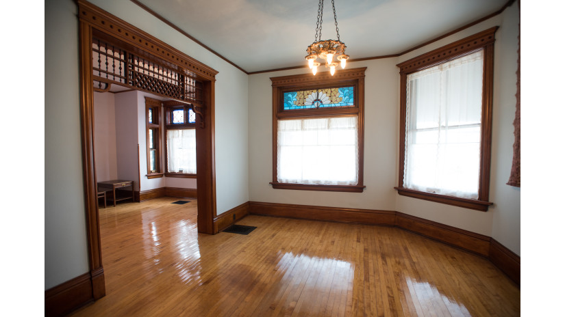 2363 N Holton St Milwaukee, WI 53212 by Shorewest Realtors $348,000