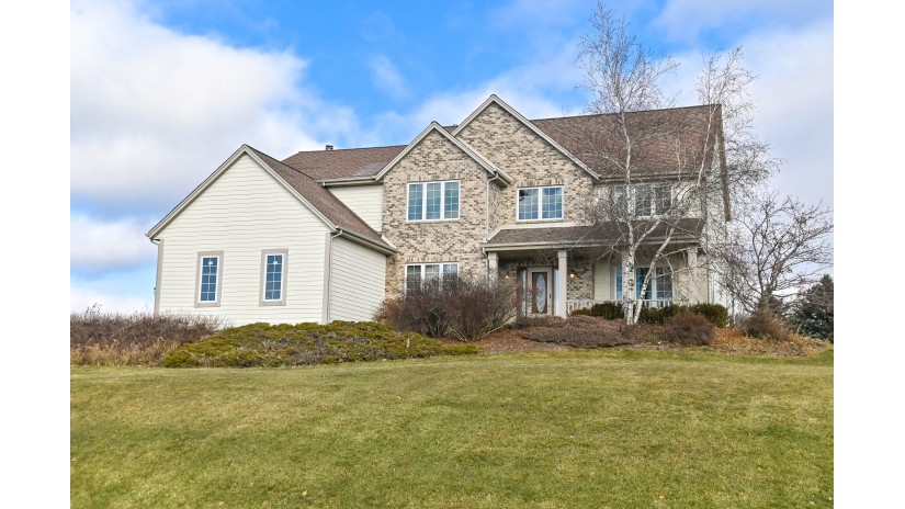 N52W26944 Jessica Dr Pewaukee, WI 53072 by Shorewest Realtors $584,900