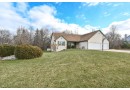 9208 S 47th St, Franklin, WI 53132 by Shorewest Realtors $550,000