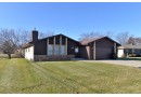 5510 Randal Ln, Caledonia, WI 53402 by Shorewest Realtors $345,000