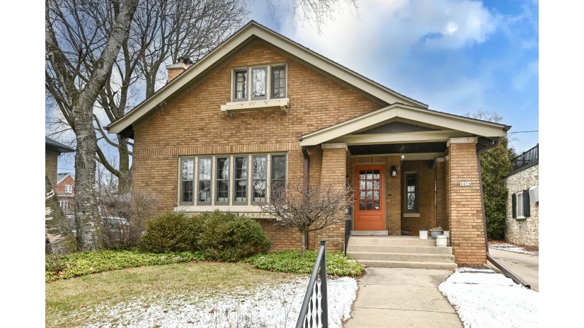 4474 N Frederick Ave Shorewood, WI 53211 by Shorewest Realtors $439,000