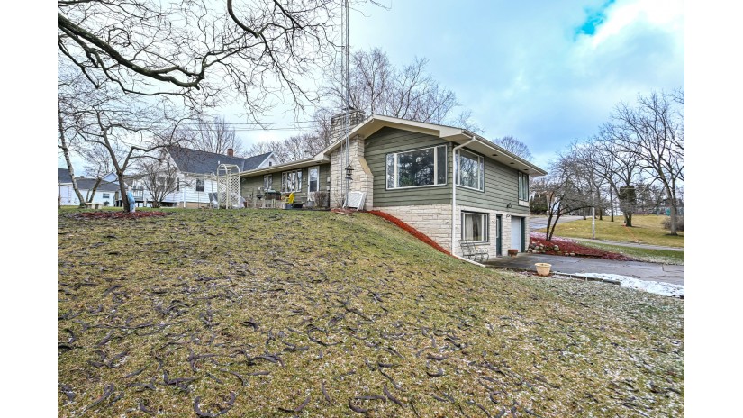 315 N 7th St Delavan, WI 53115 by Shorewest Realtors $344,900