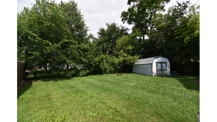 2811 Darlington St Delavan, WI 53115 by Shorewest Realtors $235,000