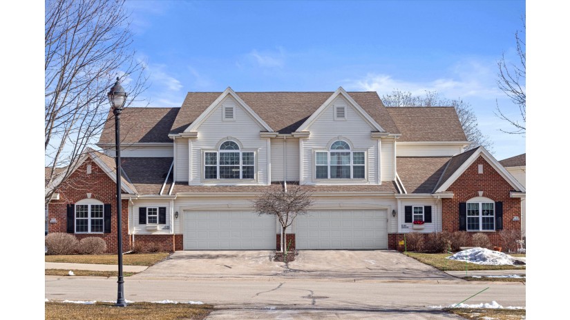 N165W20576 Berry Patch Rd Jackson, WI 53037 by Shorewest Realtors $314,900