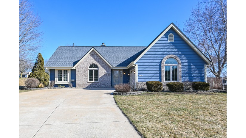 29101 Manor Dr Waterford, WI 53185 by Shorewest Realtors $515,000