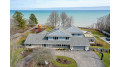 12750 N Lake Shore Dr Mequon, WI 53092 by Shorewest Realtors $1,195,000