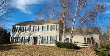 4896 River Vista Dr, Cedarburg, WI 53012