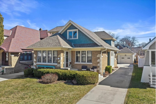 Classic Shorewood bungalow