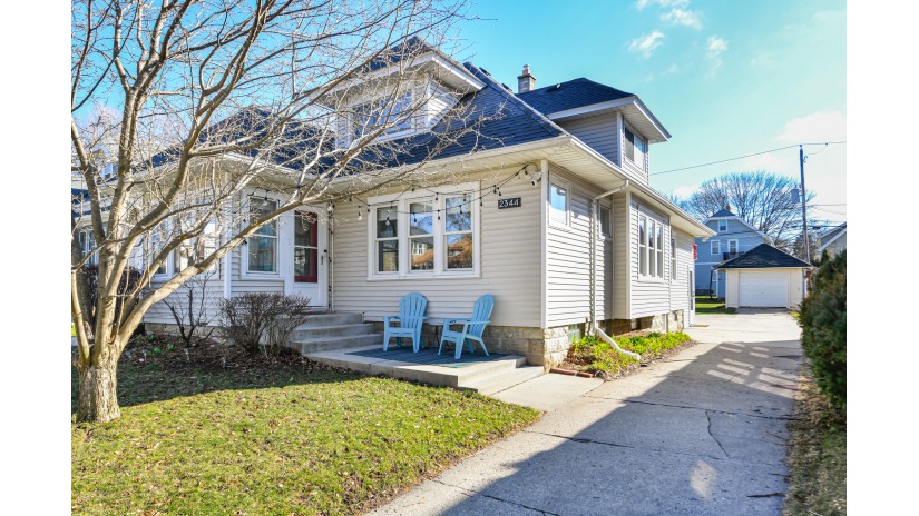 2344 N 67th St Wauwatosa, WI 53213 by Shorewest Realtors $425,000