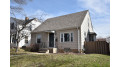 3754 S 14th St Milwaukee, WI 53221 by Shorewest Realtors $230,000