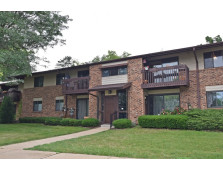 333 Park Hill Dr H, Pewaukee, WI 53072-2442