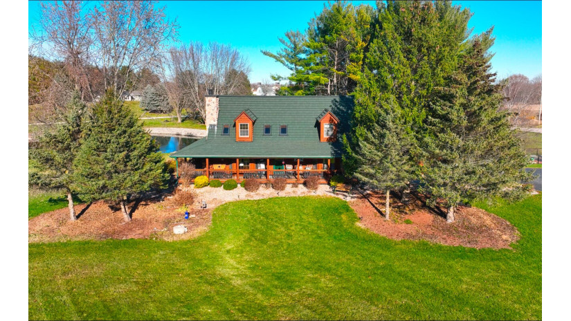 N6121 Country View Ln Concord, WI 53178 by Shorewest Realtors $895,000