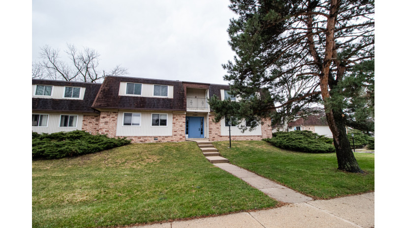 7203 Old Sauk Rd A Madison, WI 53717 by Shorewest Realtors $195,000