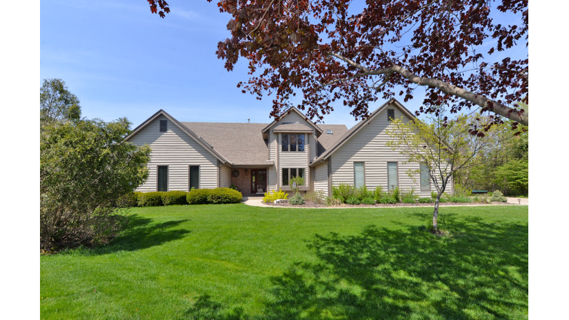 5340 Agatha Turn - Caledonia, WI 53402 by Shorewest Realtors $559,000