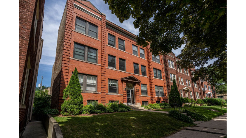 2527 N Stowell Ave 3 Milwaukee, WI 53211 by Shorewest Realtors $274,900