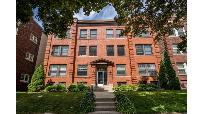 2527 N Stowell Ave 3 Milwaukee, WI 53211 by Shorewest Realtors $274,900