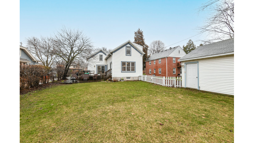 1803 Ludington Ave Wauwatosa, WI 53226 by Shorewest Realtors $399,900