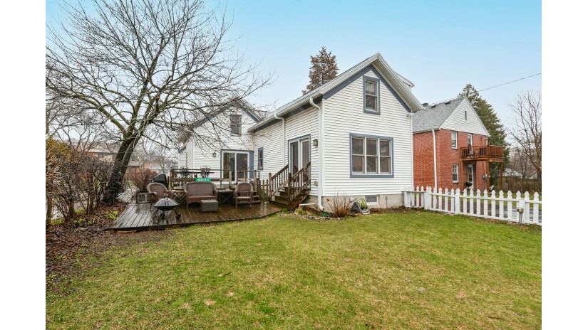 1803 Ludington Ave Wauwatosa, WI 53226 by Shorewest Realtors $399,900