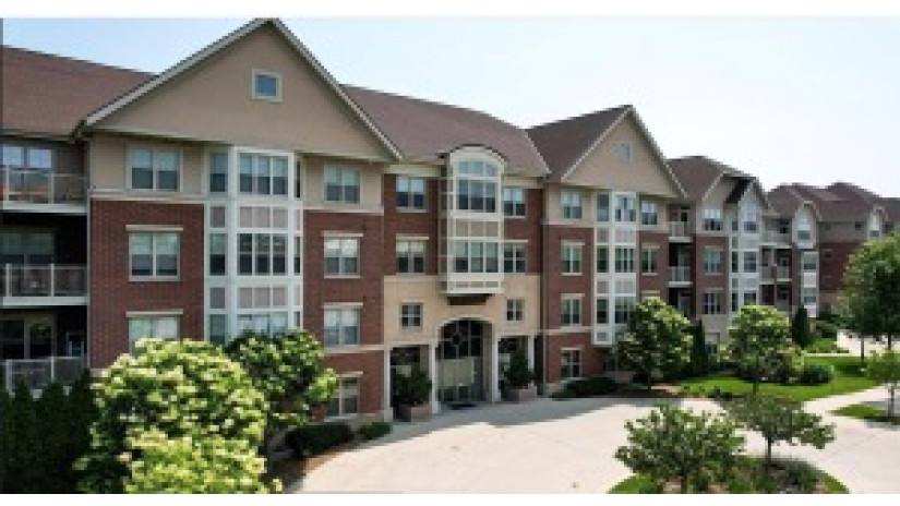 4120 S Lake Dr 254 Saint Francis, WI 53235 by Shorewest Realtors $1,995