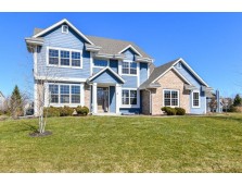 N61W13456 Cattail Ct, Menomonee Falls, WI 53051-8331