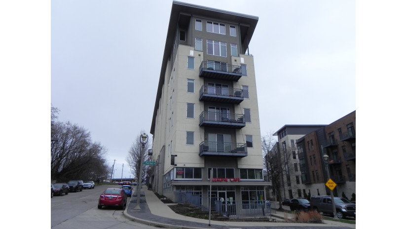 2080 N Commerce St 210 Milwaukee, WI 53212 by Shorewest Realtors $159,000