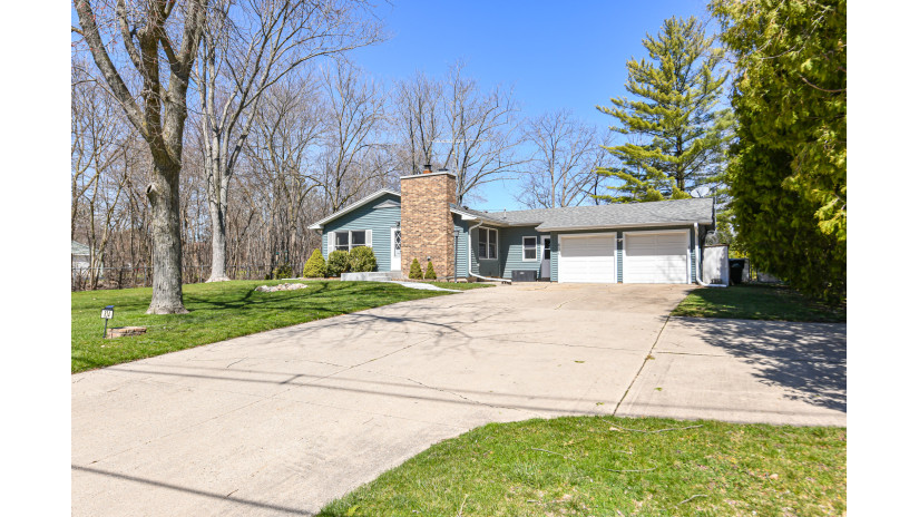 834 W Walworth St Elkhorn, WI 53121 by Shorewest Realtors $292,000