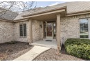 3271 S Highpointe Dr, New Berlin, WI 53151 by Shorewest Realtors $524,900