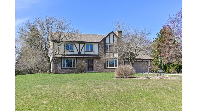 W234S5185 Ermine Ct Waukesha, WI 53189 by Shorewest Realtors $499,900