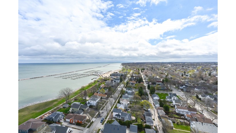 2525 S Shore Dr 23A Milwaukee, WI 53207 by Shorewest Realtors $344,900