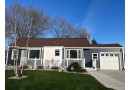 W165N8522 Dardis Ave, Menomonee Falls, WI 53051 by Shorewest Realtors $2,500