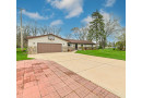 S75W19236 Bay Shore Dr, Muskego, WI 53150 by Shorewest Realtors $425,000