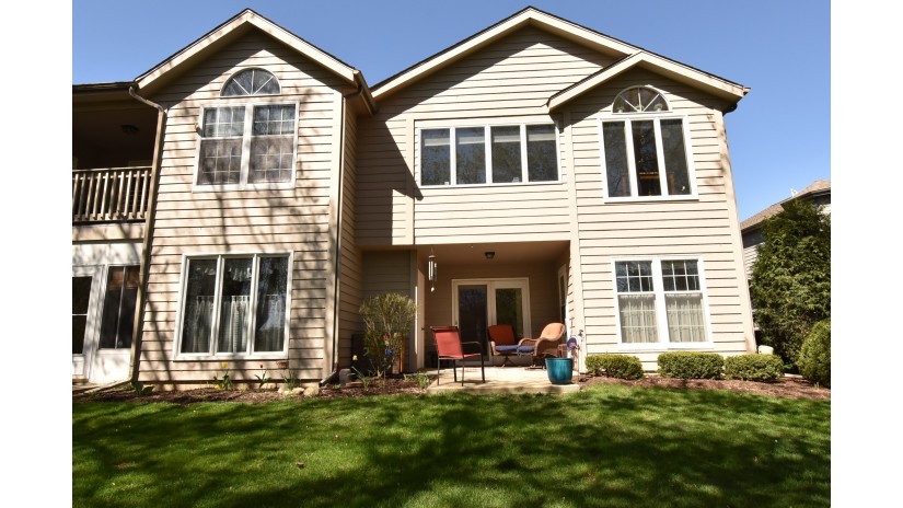 954 Dorothy Ct 9-D Burlington, WI 53105 by Shorewest Realtors $229,000