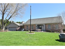 3060 San Marcos Dr, Brookfield, WI 53005-3621