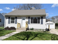 8150 W Herbert Ave, Milwaukee, WI 53218-3631