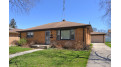 2823 Cleveland Ave Racine, WI 53405 by Shorewest Realtors $169,900