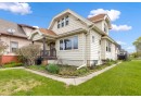 3934 S Whitnall Ave, Milwaukee, WI 53207 by Shorewest Realtors $265,000