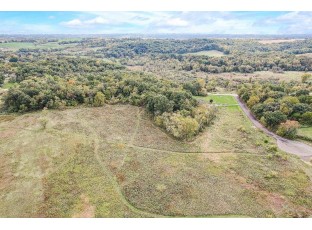 6.15 ACRES +/- Lust Road Mount Horeb, WI 53572