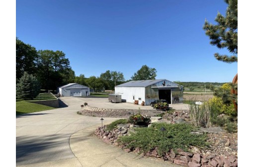 W743 Utley Road, Markesan, WI 53946