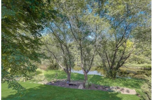 25 Fairview Tr, Waunakee, WI 53597