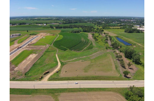 NORTH 32 AC Eastside Road, Platteville, WI 53818-0000