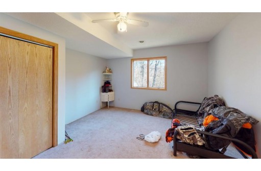 W598 Joos Valley Rd, Fountain City, WI 54629