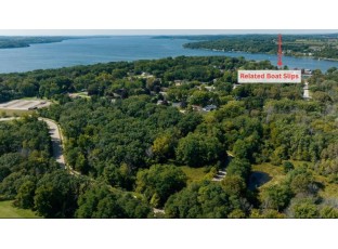 424 Stonehaven Drive Green Lake, WI 54941