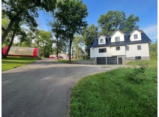 E4325 Meadow Dr Hillpoint, WI 53937