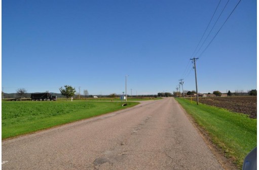 L12 Rainbow Road, Spring Green, WI 53588