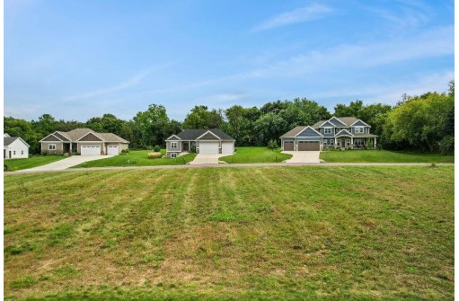 L9 Hayden Road/Heatherstone, Sun Prairie, WI 53590